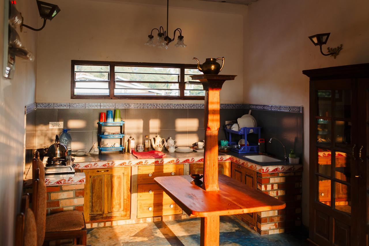 Sunny Family Hotel Unawatuna Luaran gambar